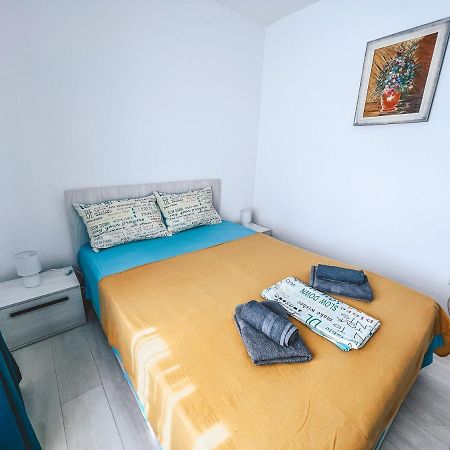 Apartament Zarnesti „Saturn” Ngoại thất bức ảnh