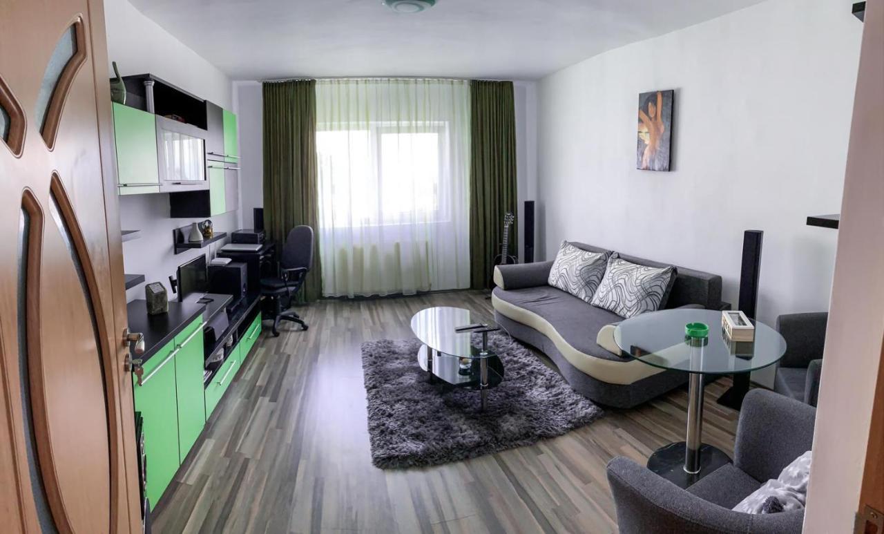 Apartament Zarnesti „Saturn” Ngoại thất bức ảnh